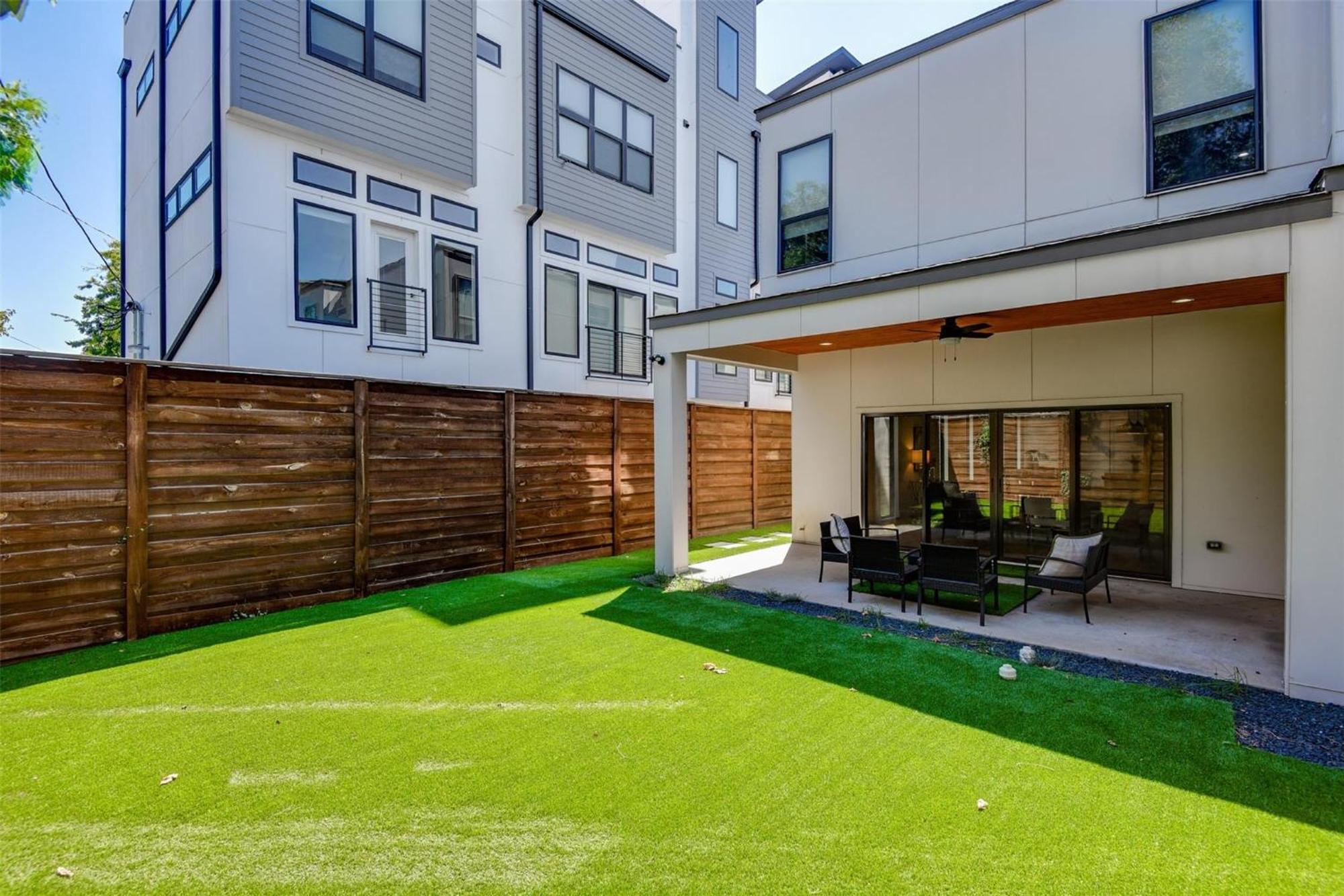 فيلا Townhouse Uptown Private Patio دالاس المظهر الخارجي الصورة