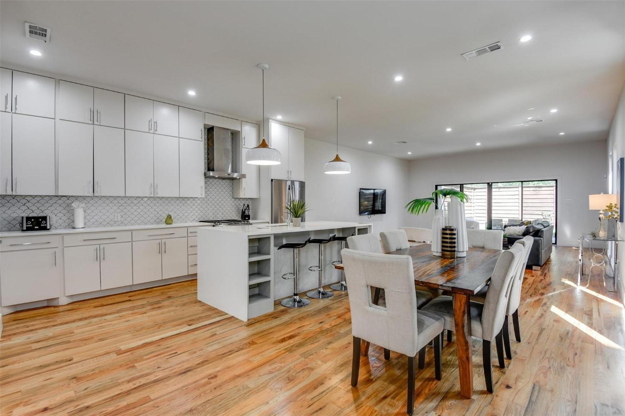 فيلا Townhouse Uptown Private Patio دالاس المظهر الخارجي الصورة