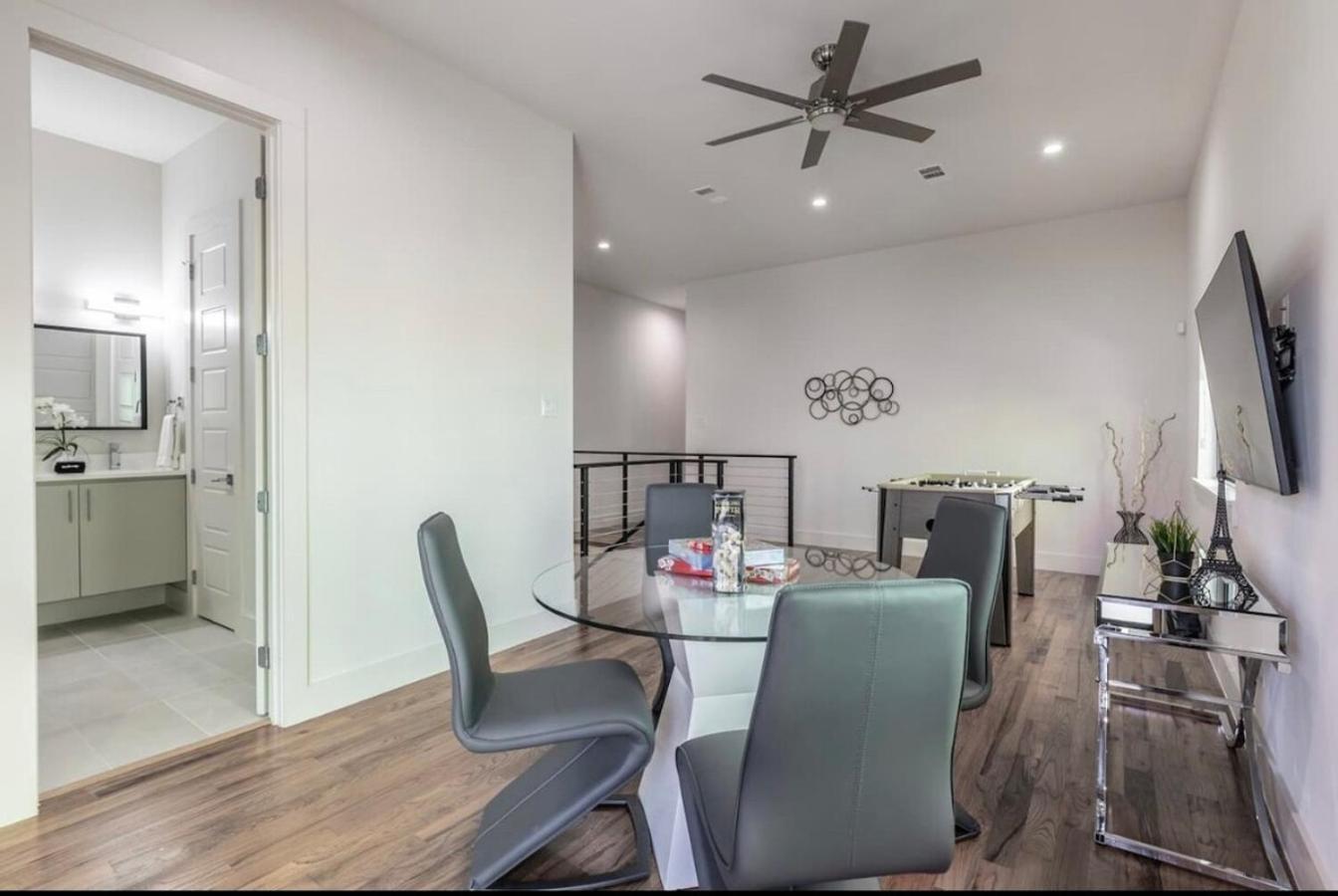 فيلا Townhouse Uptown Private Patio دالاس المظهر الخارجي الصورة