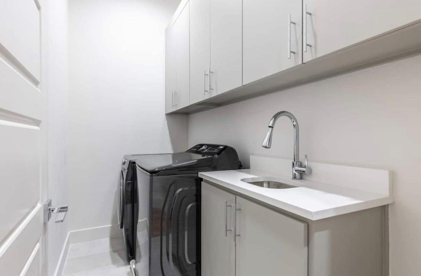فيلا Townhouse Uptown Private Patio دالاس المظهر الخارجي الصورة