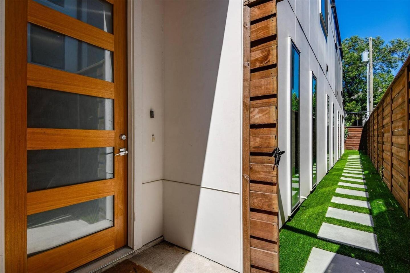 فيلا Townhouse Uptown Private Patio دالاس المظهر الخارجي الصورة