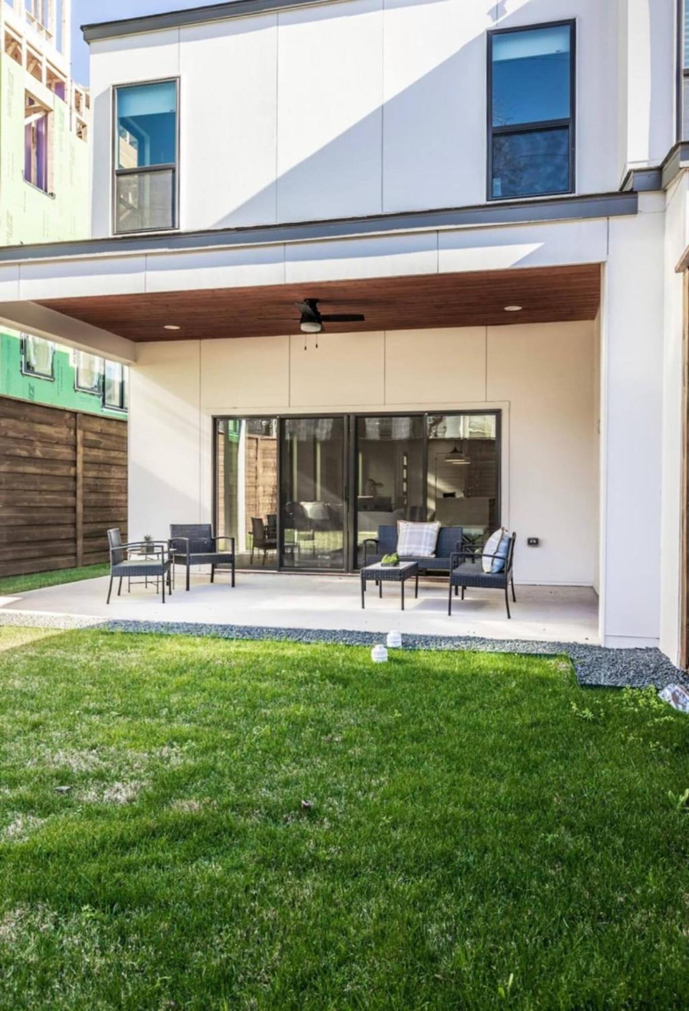 فيلا Townhouse Uptown Private Patio دالاس المظهر الخارجي الصورة
